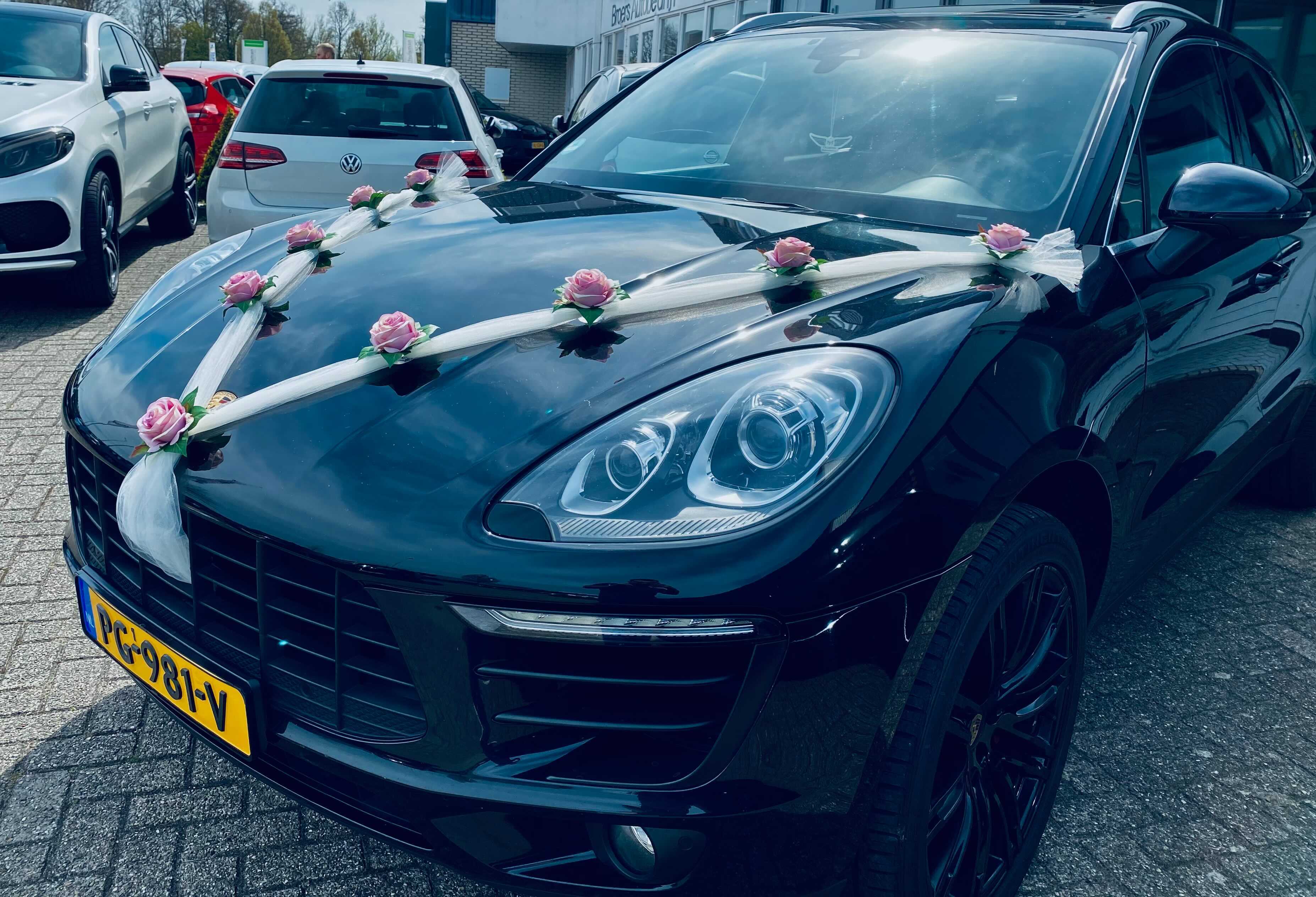 Blumengesteck für die Motorhaube - Belen