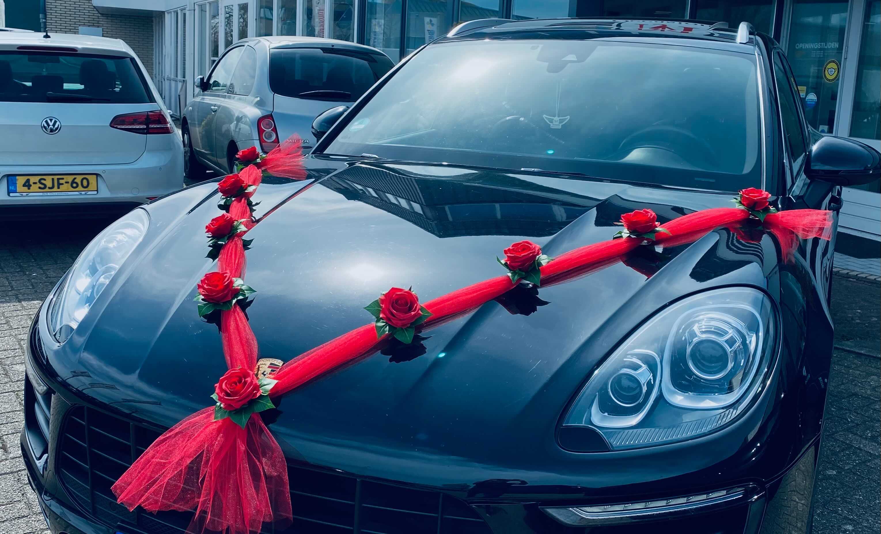 Blumengesteck für die Motorhaube - Luna